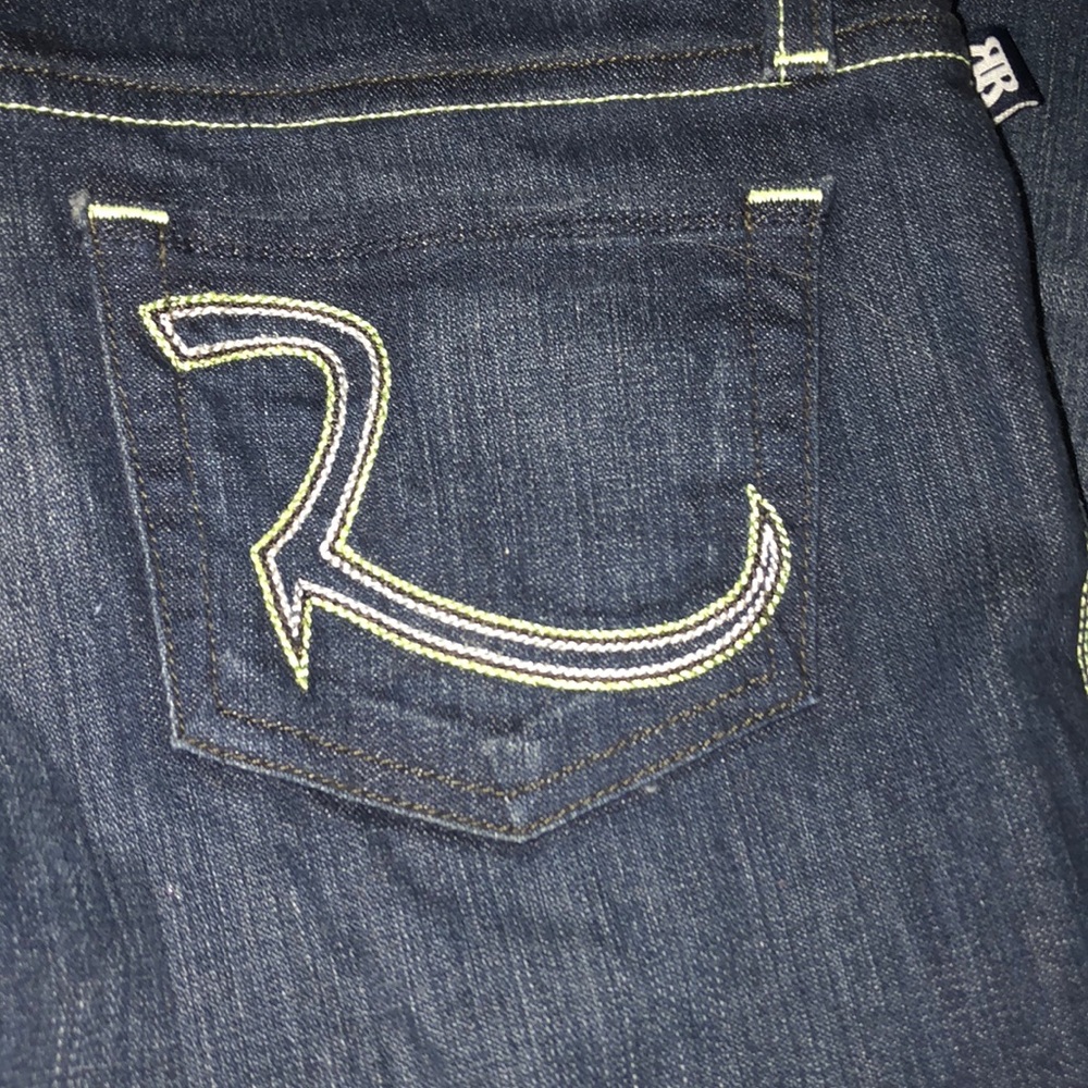 Rock & Republic dark flare jeans 24. Fits 25/26
